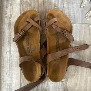 Tie up Birkenstocks